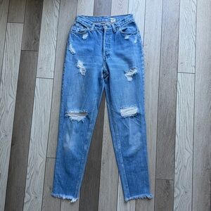 Vintage Levi’s 501 Women’s Made in USA high waisted distressed jeans size 11